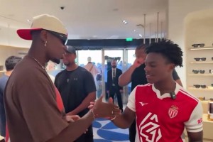 足壇未解之謎！名場面：巴洛特利單刀時突然開始思考人生……