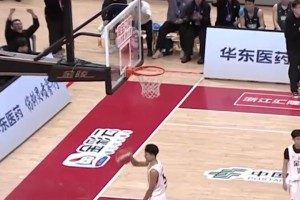 ??終于見到那個(gè)男人啦！