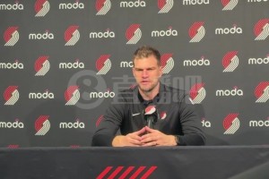 楊瀚森連續(xù)3場(chǎng)被DNP！斯普利特回應(yīng)：不想太早把他放入高壓環(huán)境中，我們要耐心