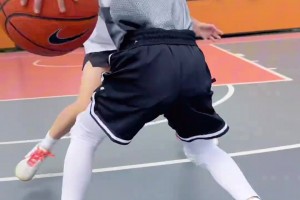 李春江&趙睿師徒相聚！球迷：回來帶帶宏遠(yuǎn)吧，都快廢了！