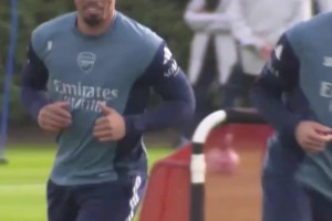 期待重返賽場(chǎng)！熱蘇斯傷愈歸來(lái)參加球隊(duì)訓(xùn)練！