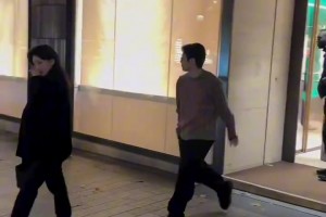 李剛?cè)时慌牡胶团淹獬龀燥?，女友可是大名鼎鼎的斗山集團(tuán)千金！